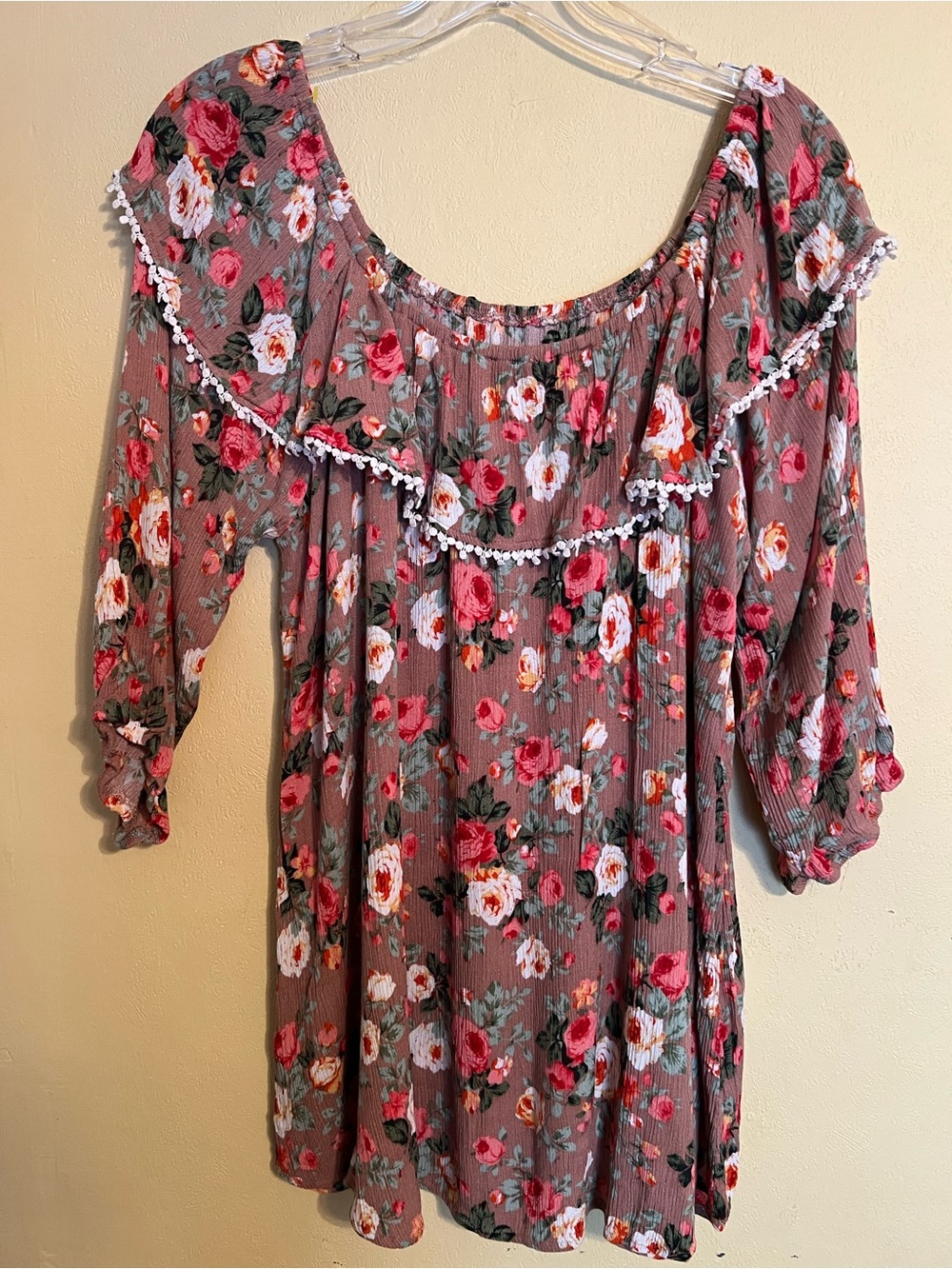 Kori Floral Off-Shoulder Top — Mauve with Pink & Green Roses